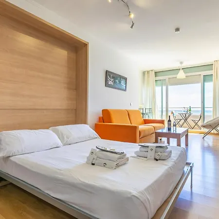 Apartamento El Velero Primera Linea Playa فندق توريمولينوس