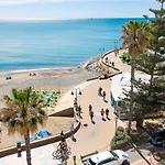 Apartamento El Velero Primera Linea Playa Hotel