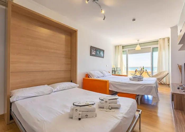 Apartamento El Velero Primera Linea Playa Torremolinos