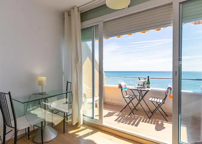 Apartamento El Velero Primera Linea Playa Hotel