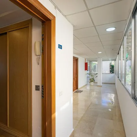 Apartamento El Velero Primera Linea Playa טורמולינוס